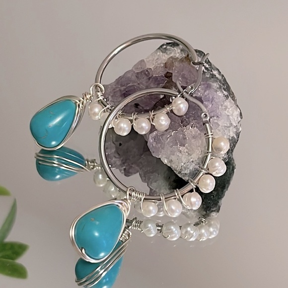 ✨Pearl Earrings (Stainless Steel ) - Picture 2 of 8